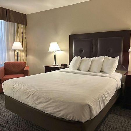 Quality Inn & Suites Everett Eksteriør billede