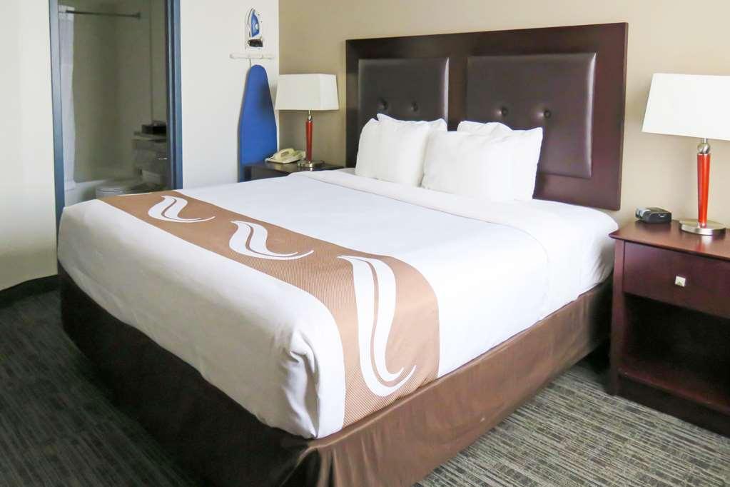 Quality Inn & Suites Everett Værelse billede
